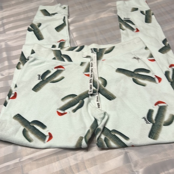 PINK/Victoria Secret pajama set - Picture 8 of 9